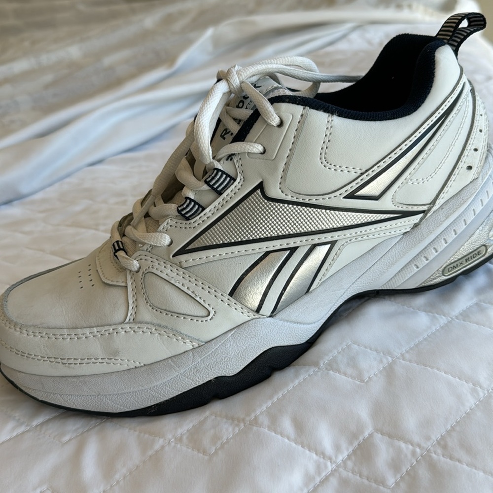 Men’s Reebok shoes, size 9 1/2 white with navy and silver detailing.